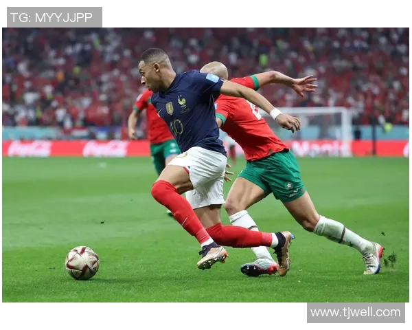 卡欧冠竞技场聚焦:足球球星争锋对决,荣耀与梦想的巅峰对话 卡欧冠竞技场聚焦:足球球星争锋对决,荣耀与梦想的巅峰对话